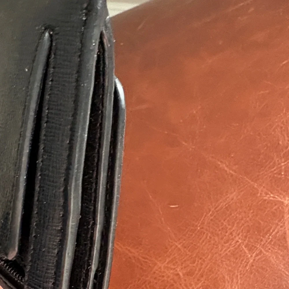 Coach Black Leather Clutch Wallet - Picture 13 of 15